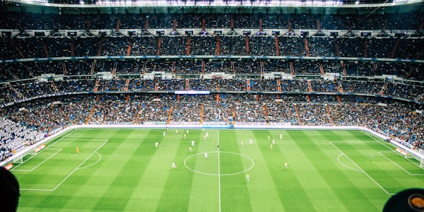 足球比赛3分钟进球集锦 - 包含世界波、精彩配合和绝杀瞬间